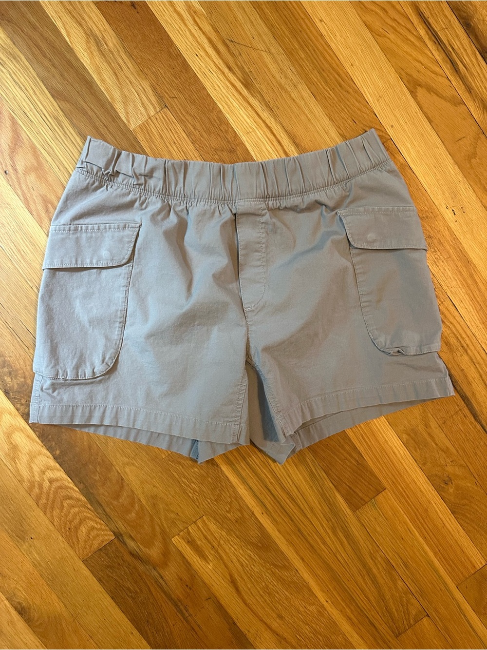 Mountain Hard Wear Women’s Cascade Pass Cargo Shorts Gray Large